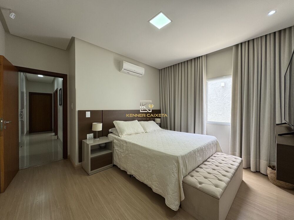 Casa, 3 quartos, 243 m² - Foto 28