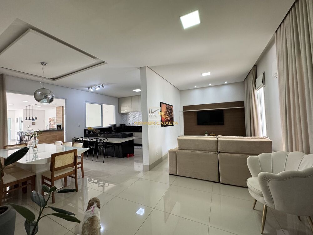 Casa, 3 quartos, 243 m² - Foto 16