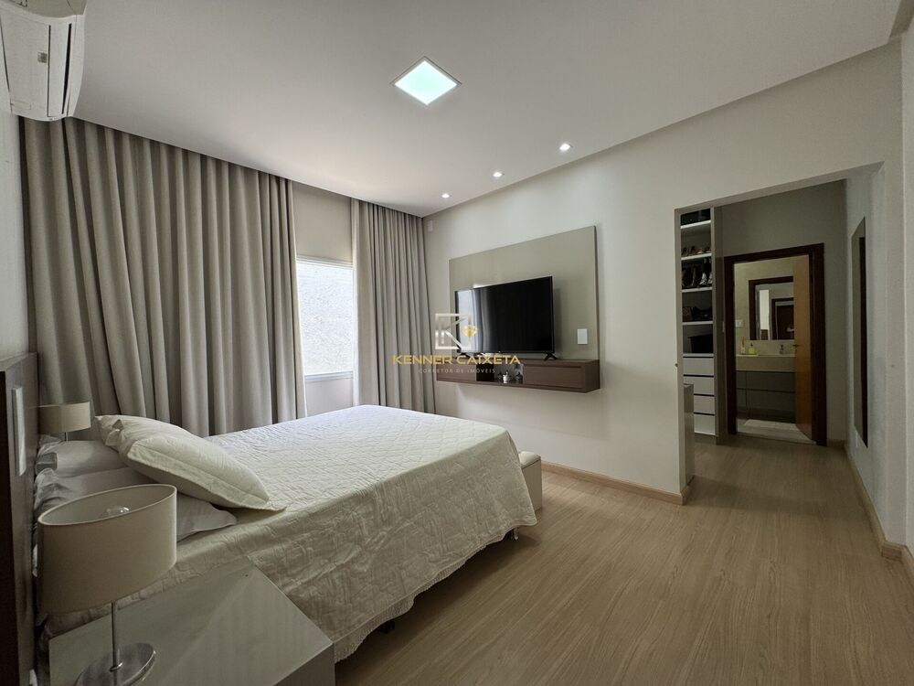 Casa, 3 quartos, 243 m² - Foto 15