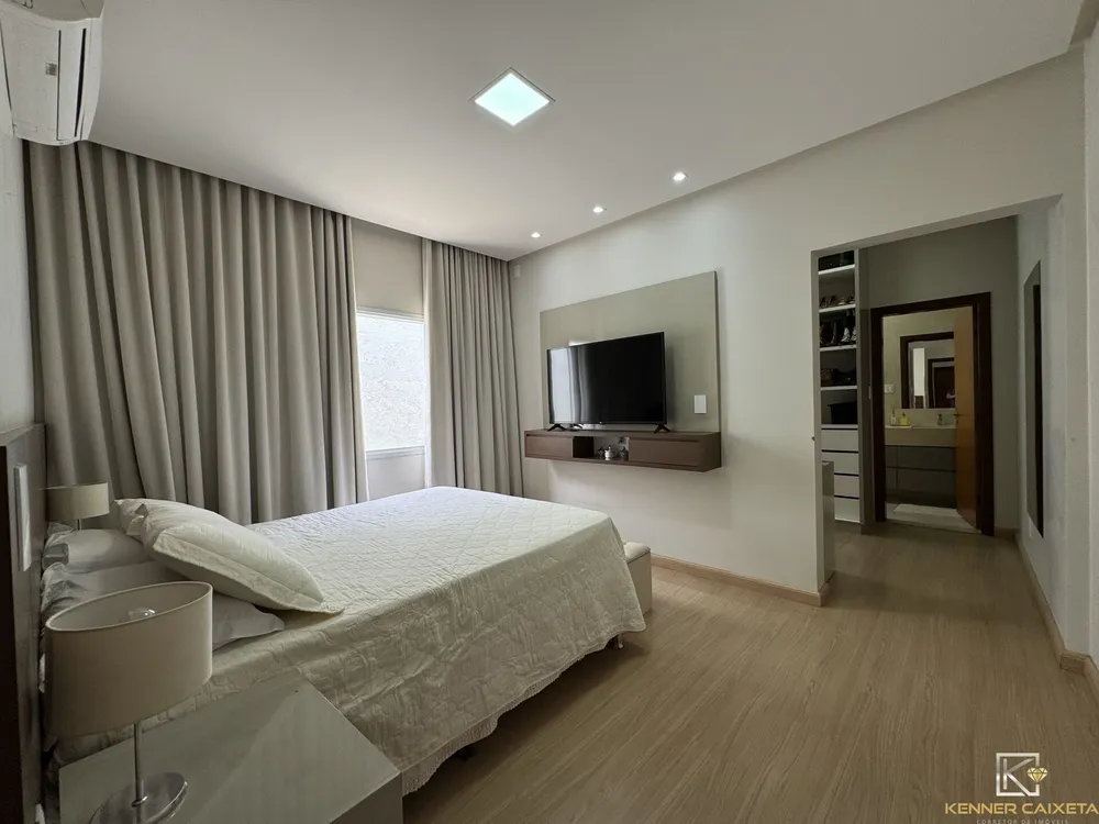 Casa, 3 quartos, 243 m² - Foto 35
