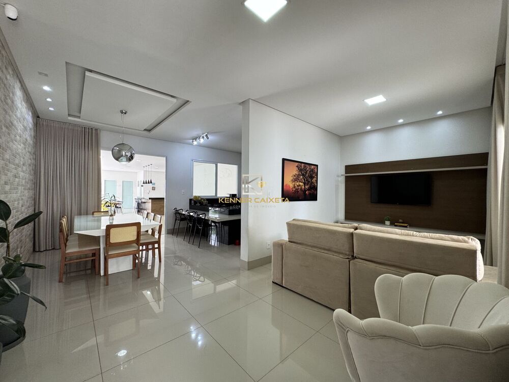 Casa, 3 quartos, 243 m² - Foto 6