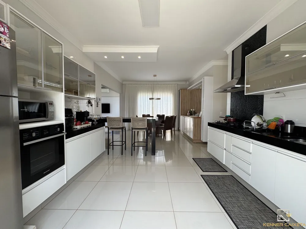 Casa, 3 quartos, 222 m² - Foto 11