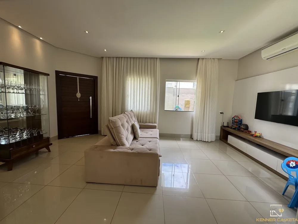 Casa, 3 quartos, 222 m² - Foto 4