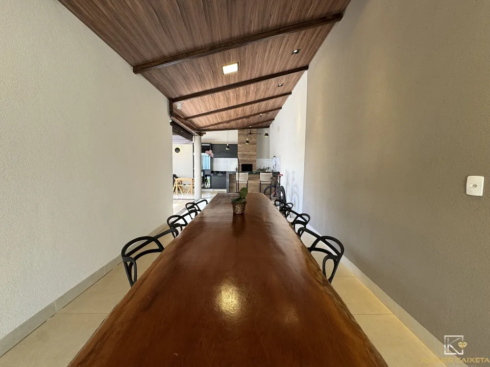 Casa, 3 quartos, 222 m² - Foto 3