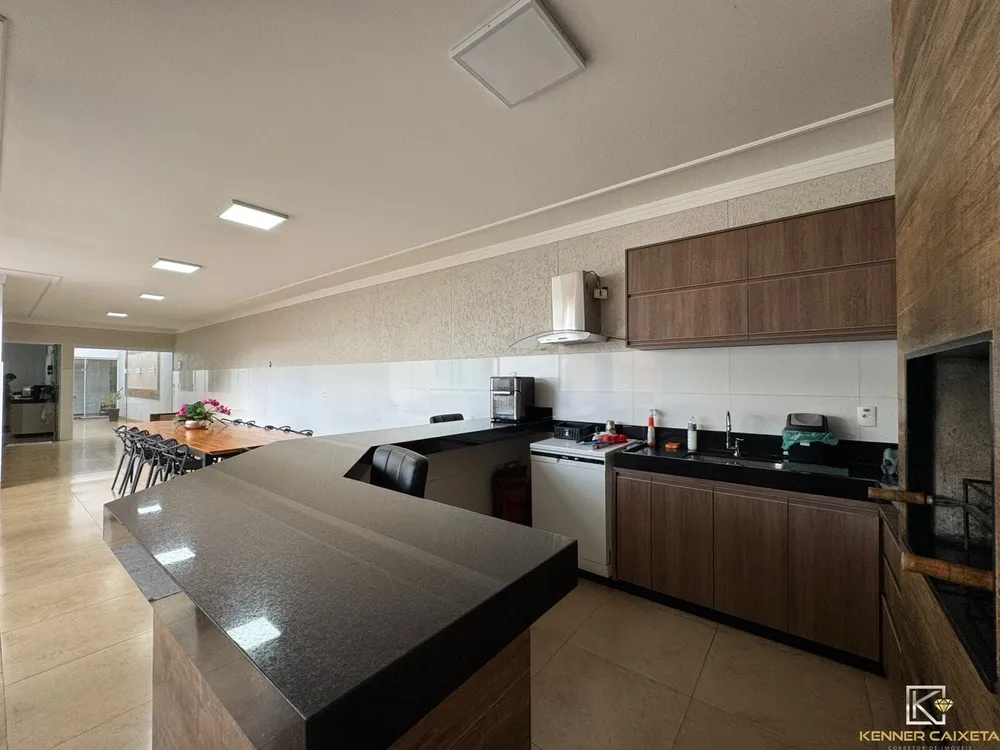 Casa, 3 quartos, 280 m² - Foto 8