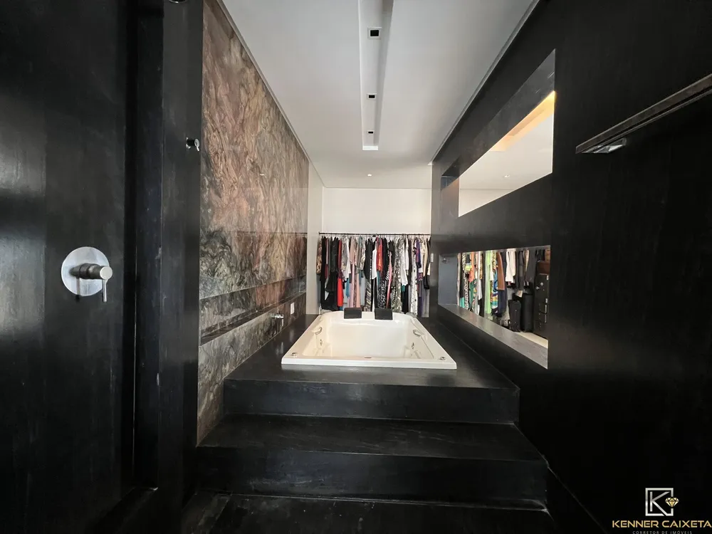 Casa, 5 quartos, 692 m² - Foto 2
