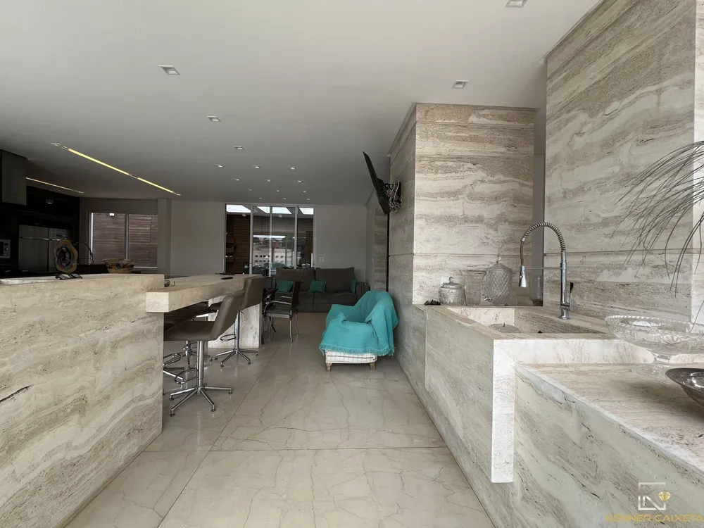 Casa, 5 quartos, 692 m² - Foto 4
