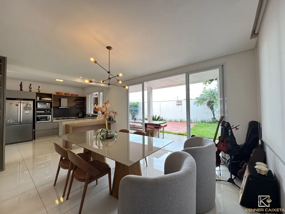 Casa, 3 quartos, 295 m² - Foto 11