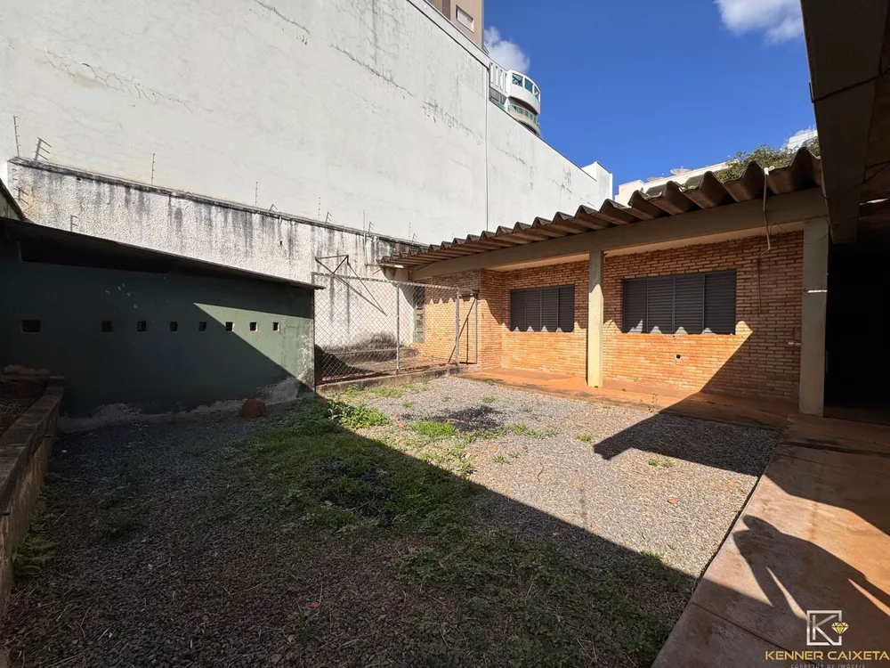 Casa, 3 quartos, 325 m² - Foto 3