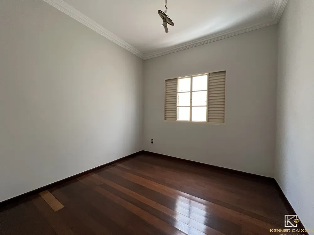 Casa, 4 quartos, 229 m² - Foto 12