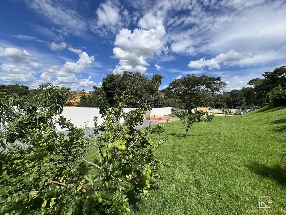 Chácara, 2 quartos, 2120 m² - Foto 2