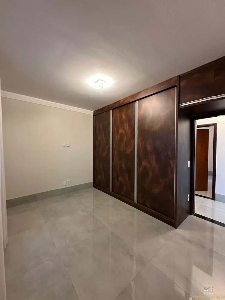 Casa, 3 quartos, 326 m² - Foto 9