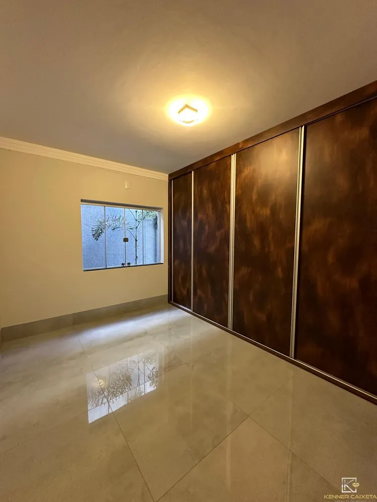 Casa, 3 quartos, 326 m² - Foto 8