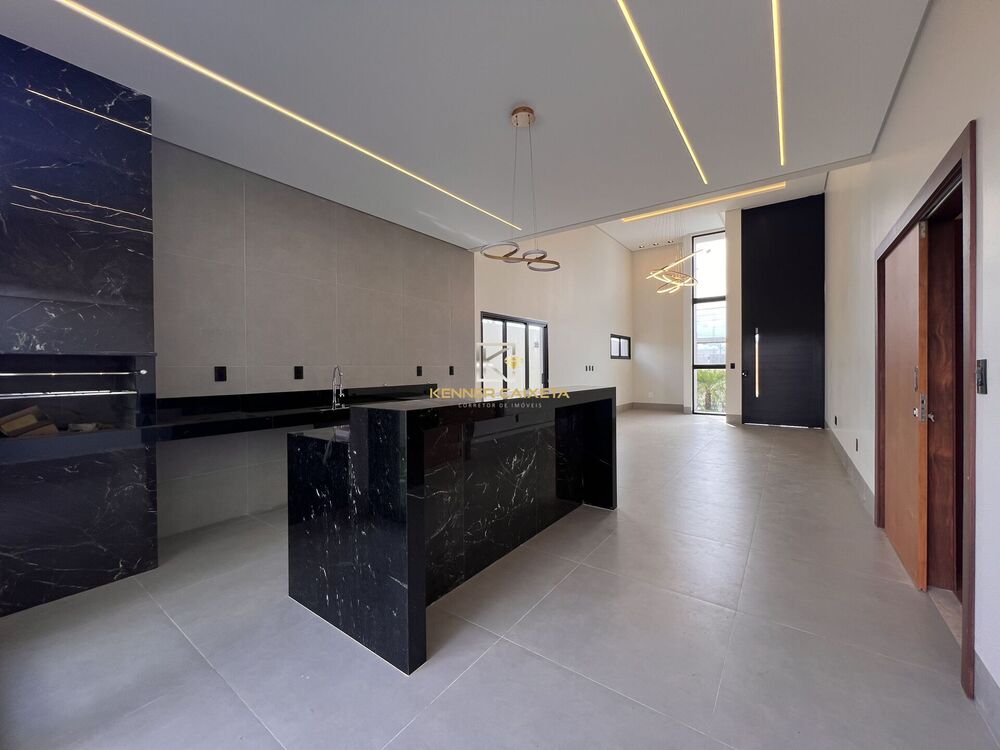 Casa à venda com 3 quartos, 155m² - Foto 4