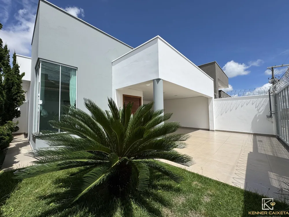 Casa, 3 quartos, 215 m² - Foto 1