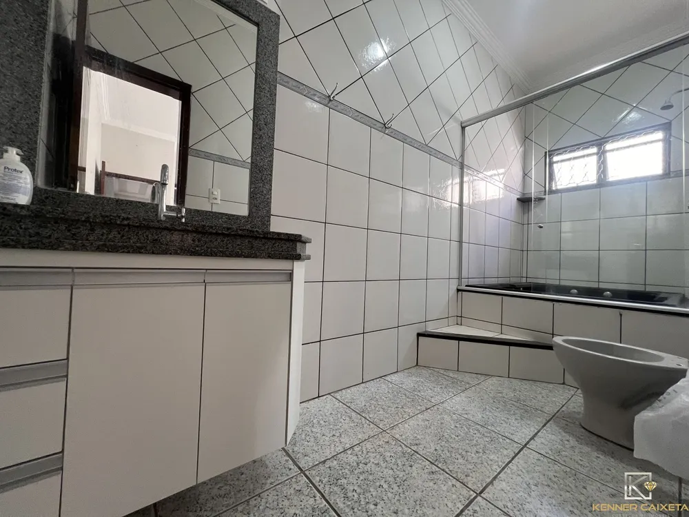 Casa, 4 quartos, 230 m² - Foto 14