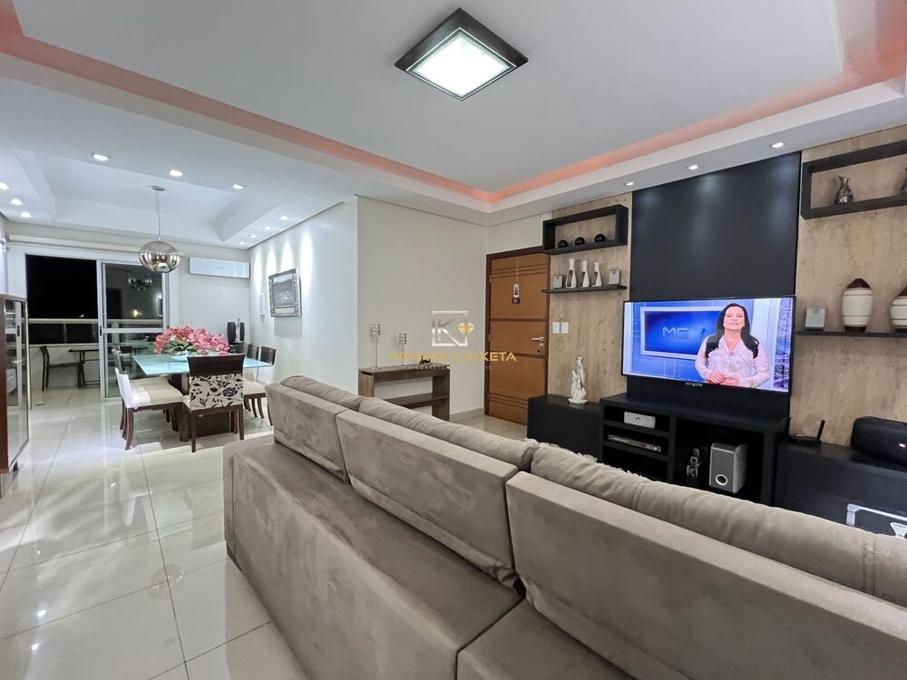 Apartamento à venda com 3 quartos, 135m² - Foto 1
