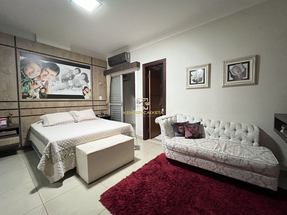 Apartamento à venda com 3 quartos, 135m² - Foto 4