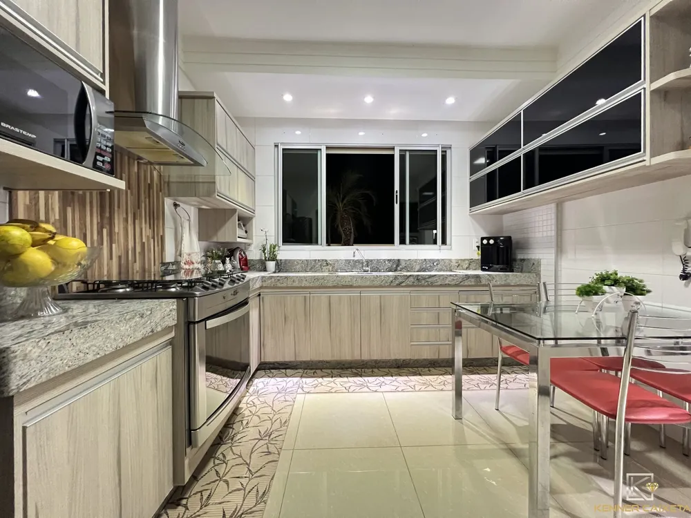 Apartamento, 3 quartos, 135 m² - Foto 4