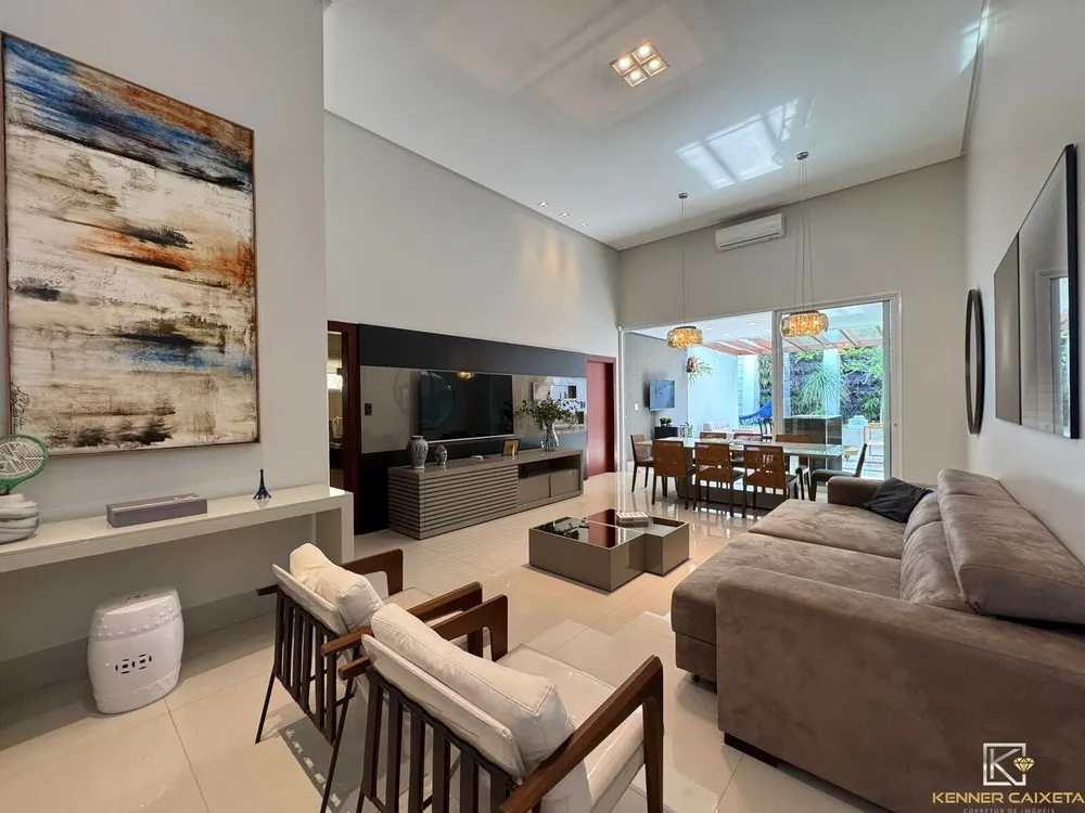 Casa, 3 quartos, 200 m² - Foto 2