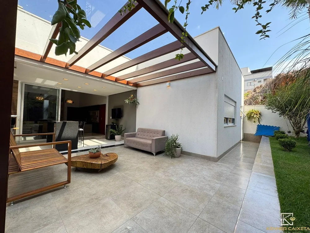 Casa, 3 quartos, 200 m² - Foto 9