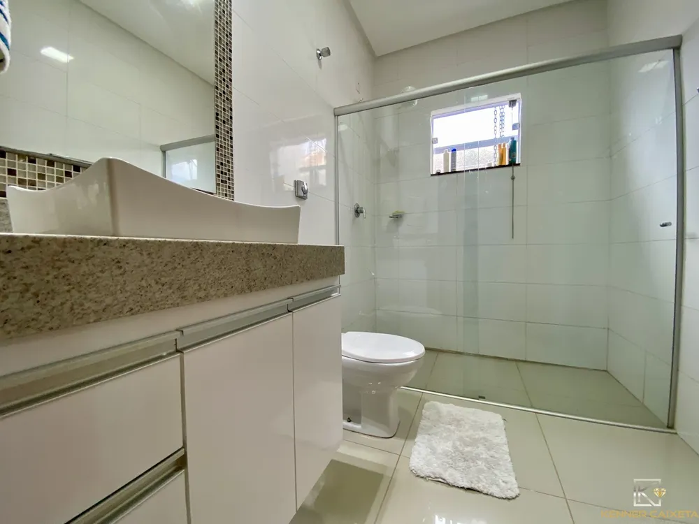 Casa, 3 quartos, 220 m² - Foto 13