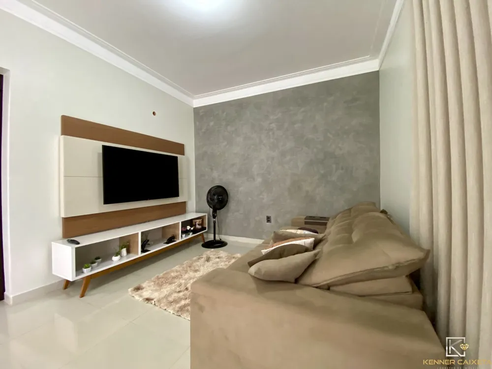 Casa, 3 quartos, 220 m² - Foto 3
