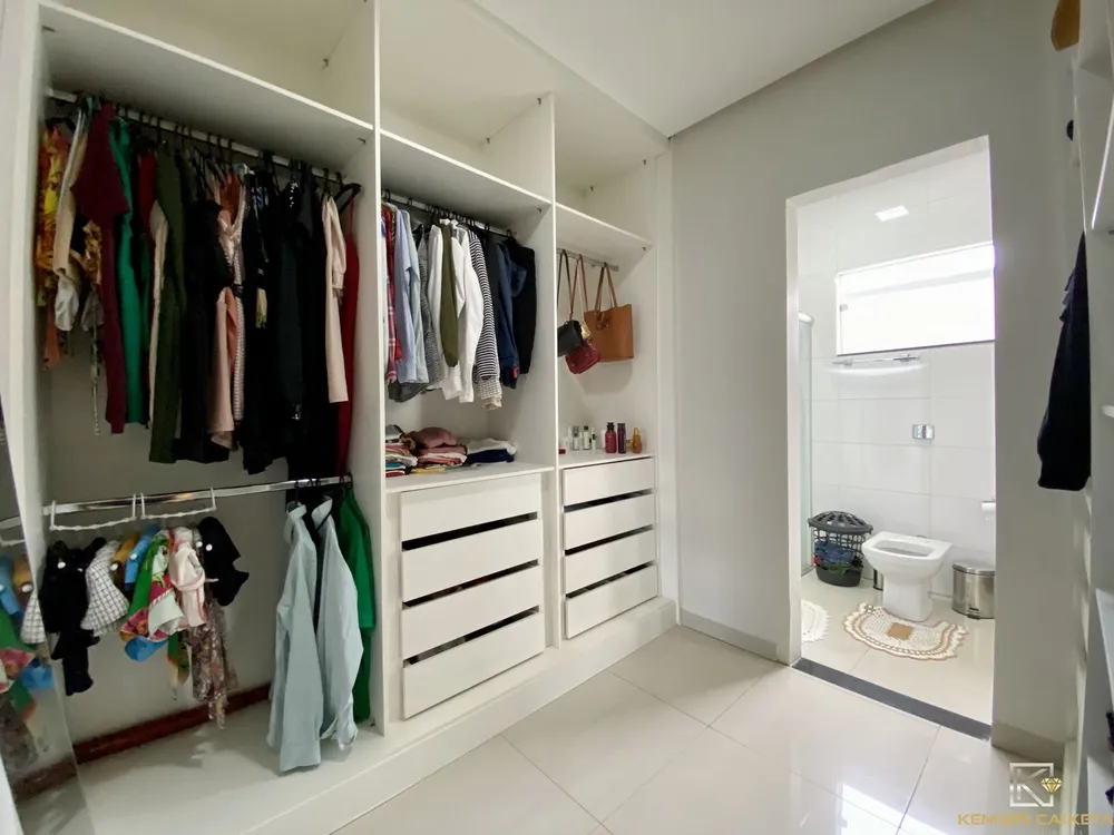 Casa, 3 quartos, 220 m² - Foto 9