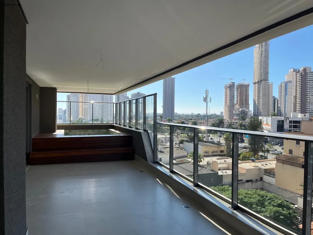 Apartamento, 3 quartos, 226 m² - Foto 1