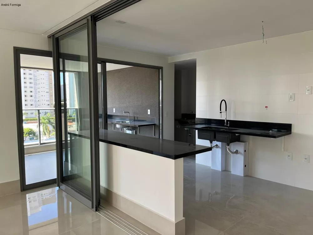 Apartamento, 3 quartos, 226 m² - Foto 5