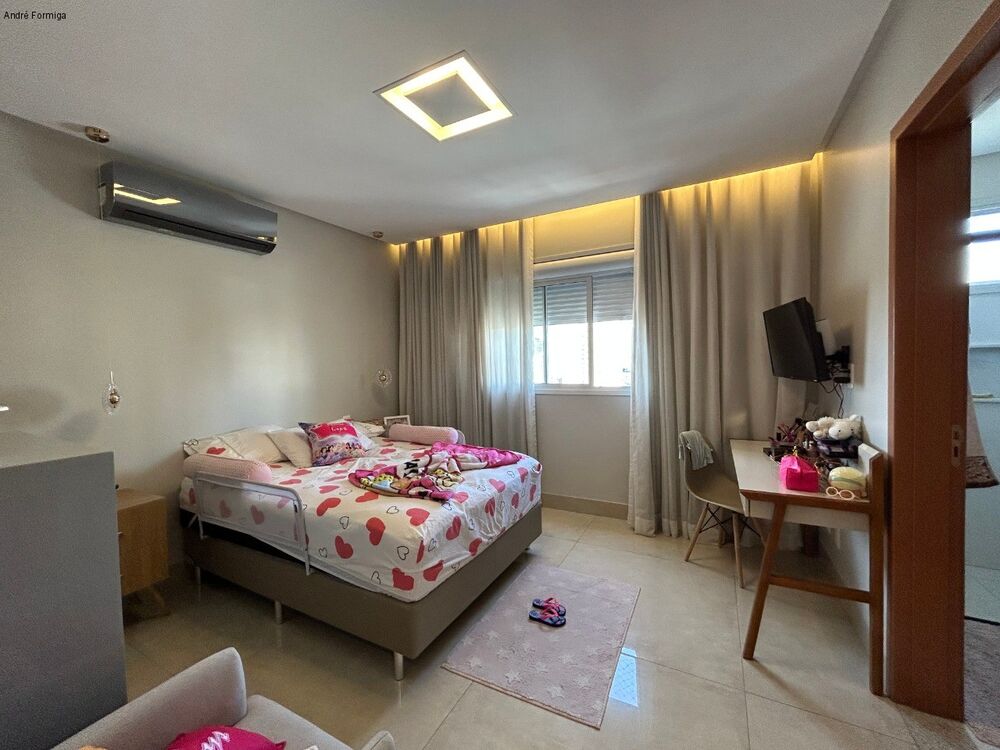 Apartamento, 4 quartos, 226 m² - Foto 2
