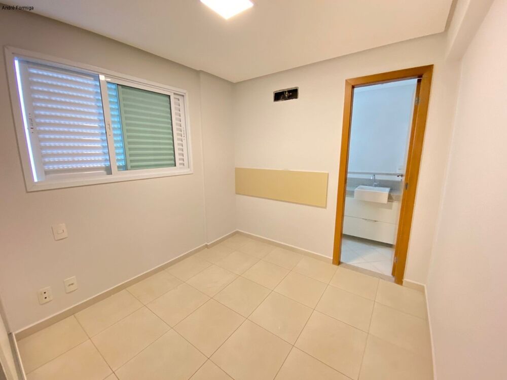Apartamento, 4 quartos, 117 m² - Foto 2