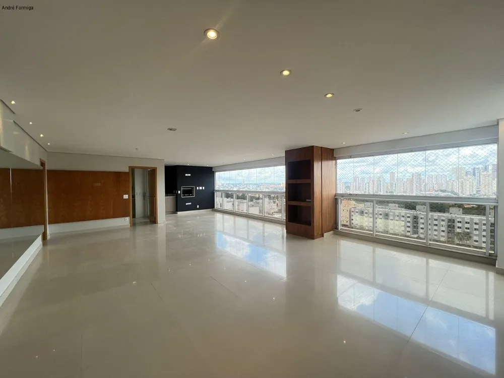 Apartamento, 4 quartos, 216 m² - Foto 1