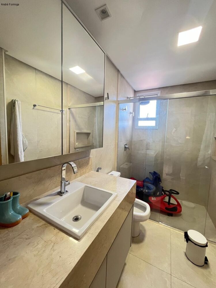 Apartamento, 4 quartos, 256 m² - Foto 1