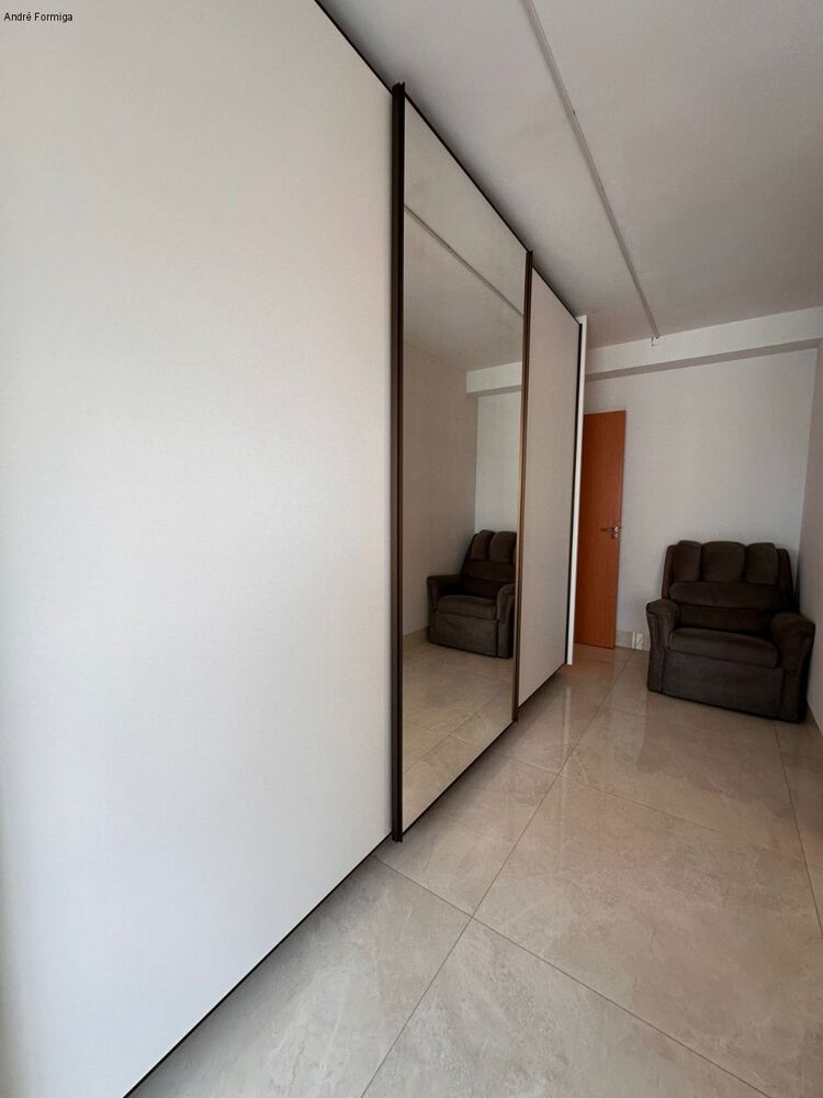 Apartamento à venda com 4 quartos, 178m² - Foto 4