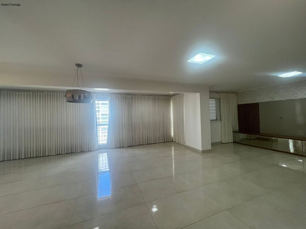 Apartamento, 3 quartos, 141 m² - Foto 1