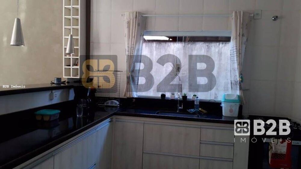 Casa, 3 quartos, 339 m² - Foto 3