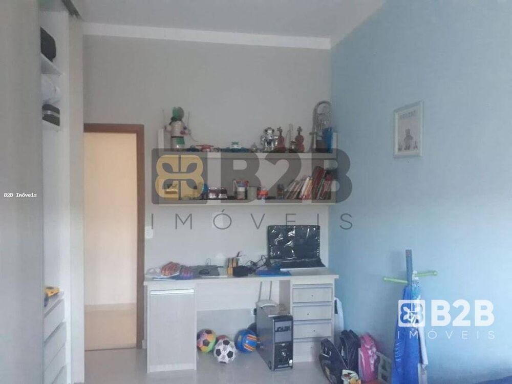 Casa, 3 quartos, 260 m² - Foto 3