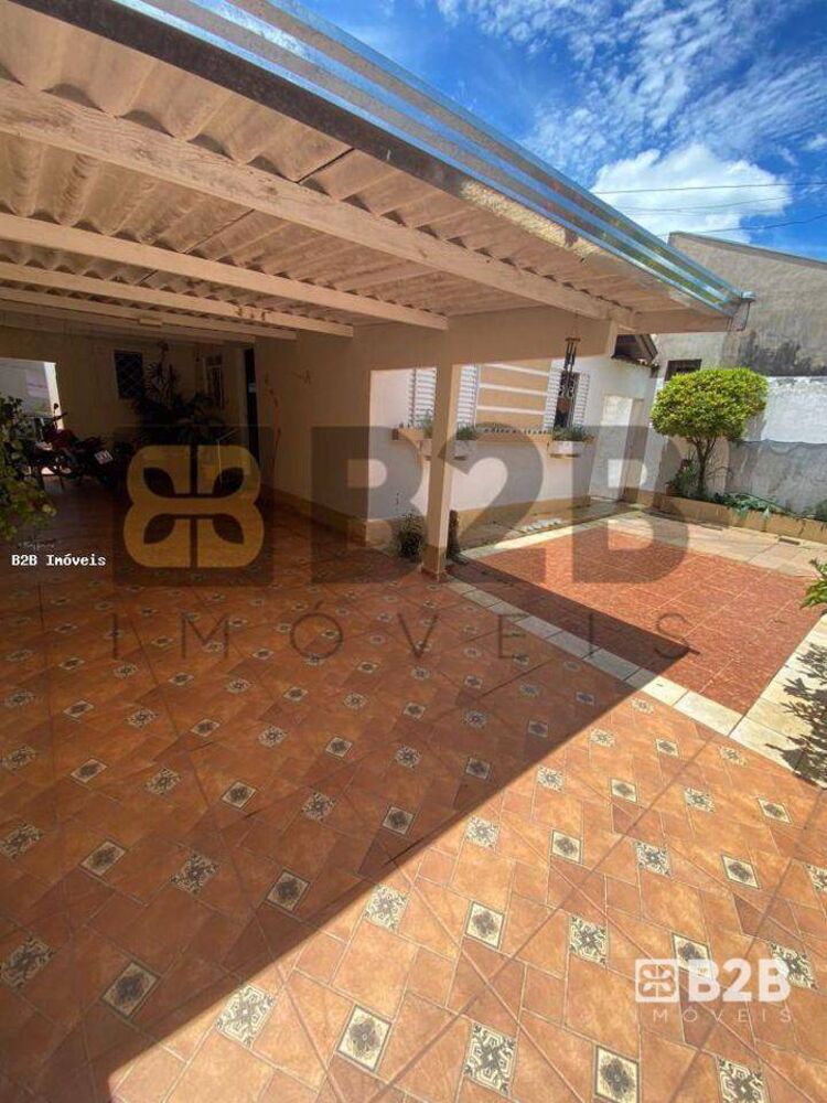 Casa à venda com 3 quartos, 41m² - Foto 2
