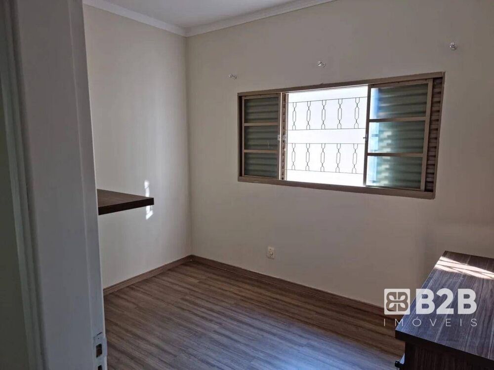 Casa, 4 quartos, 200 m² - Foto 4