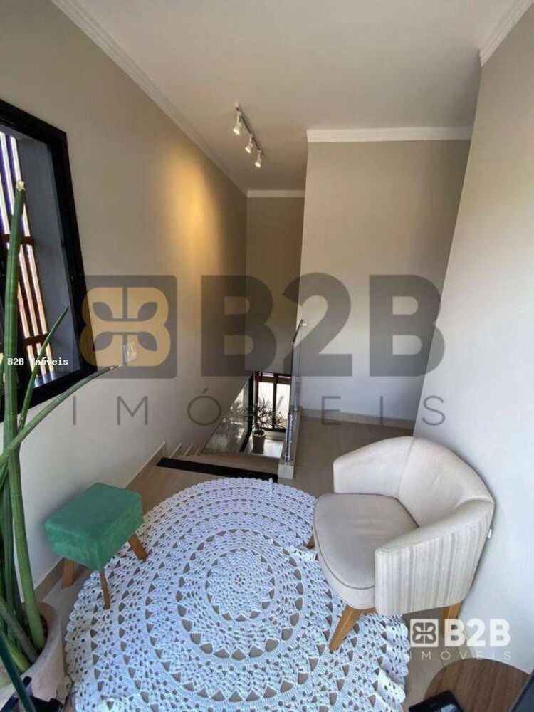 Casa, 3 quartos, 216 m² - Foto 3
