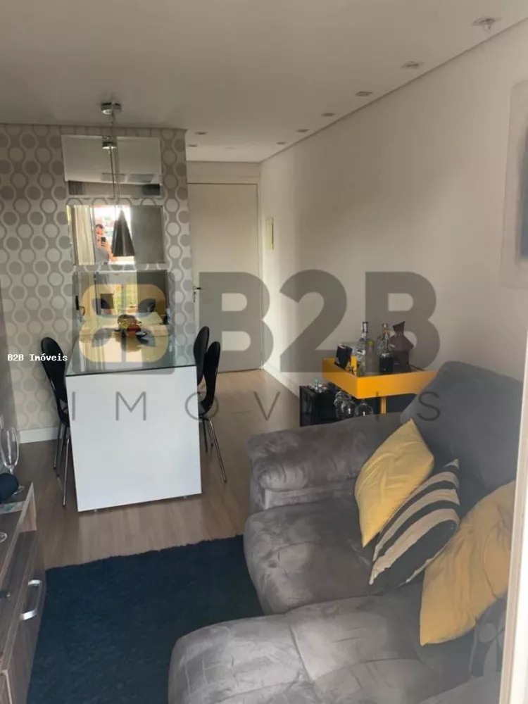 Apartamento à venda com 2 quartos, 50m² - Foto 4