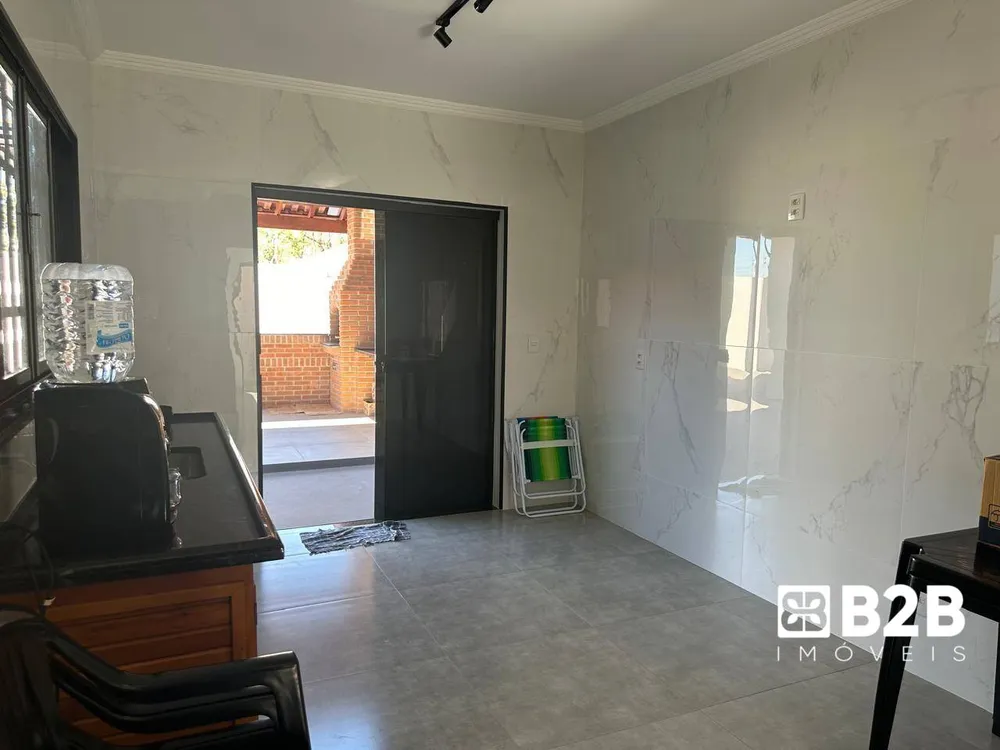 Chácara, 3 quartos, 300 m² - Foto 4