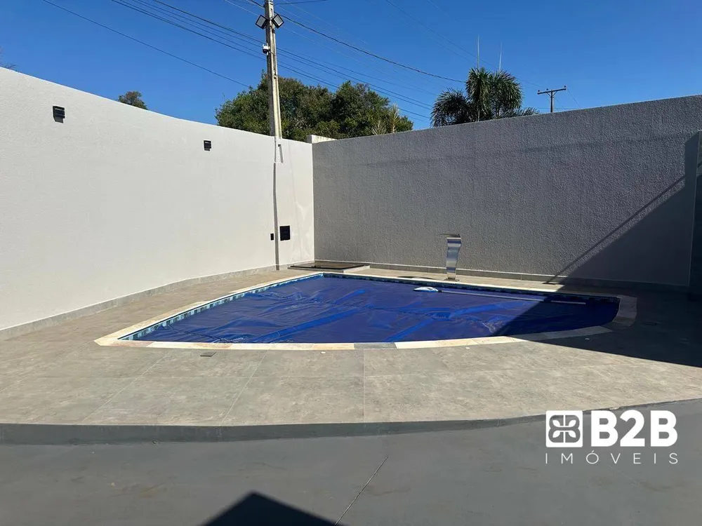 Chácara, 3 quartos, 300 m² - Foto 1