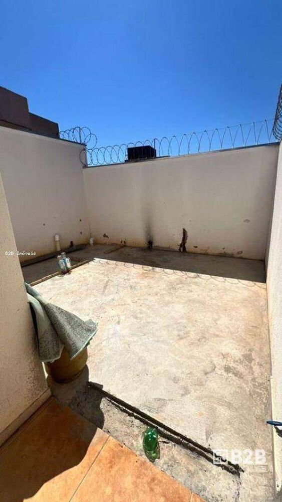 Casa, 2 quartos, 74 m² - Foto 2
