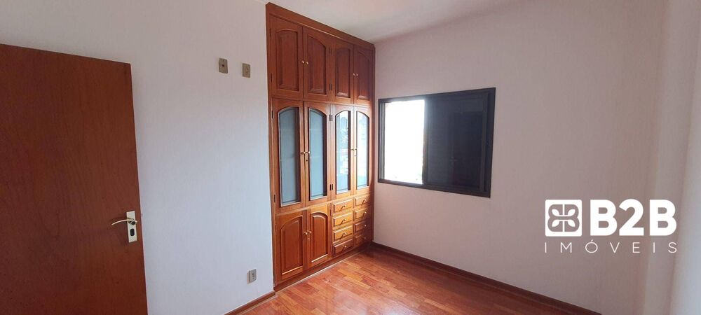 Apartamento à venda com 3 quartos, 189m² - Foto 5