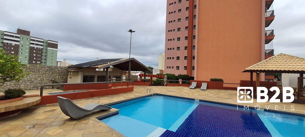 Apartamento à venda com 3 quartos, 189m² - Foto 1