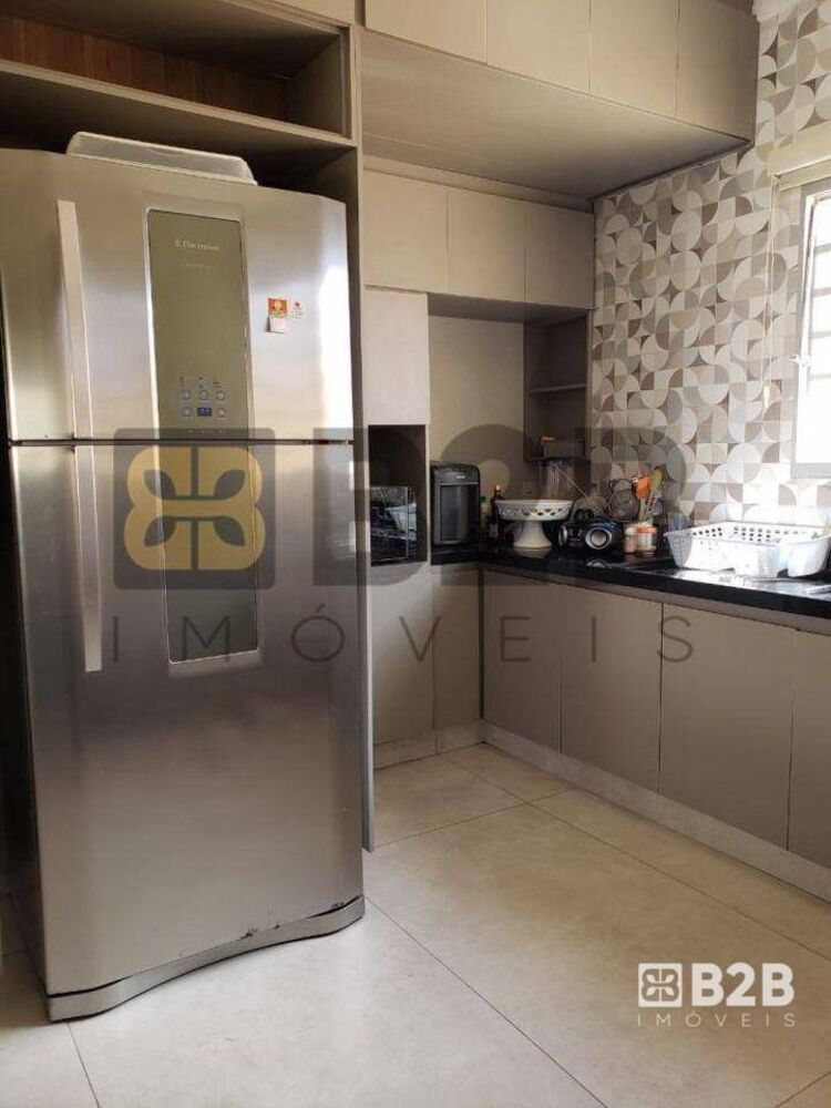 Casa, 4 quartos, 367 m² - Foto 4