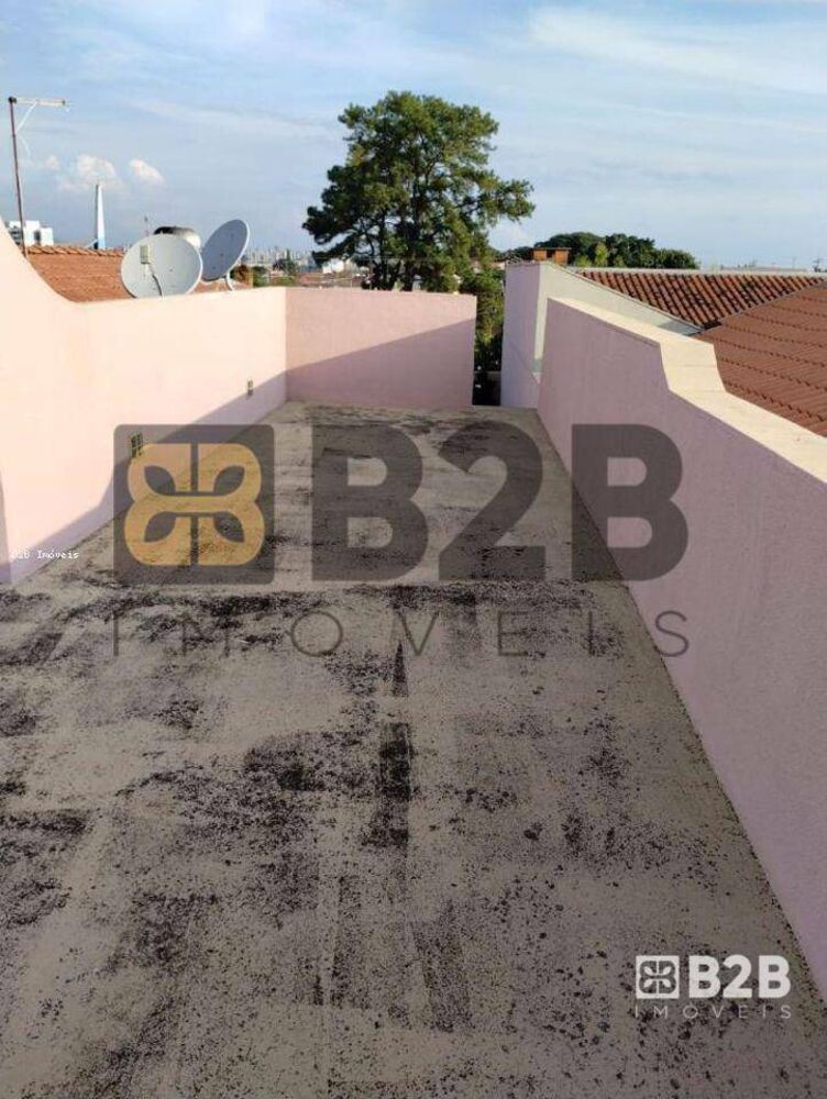 Casa, 3 quartos, 218 m² - Foto 1