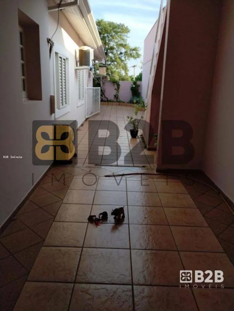 Casa, 3 quartos, 218 m² - Foto 2